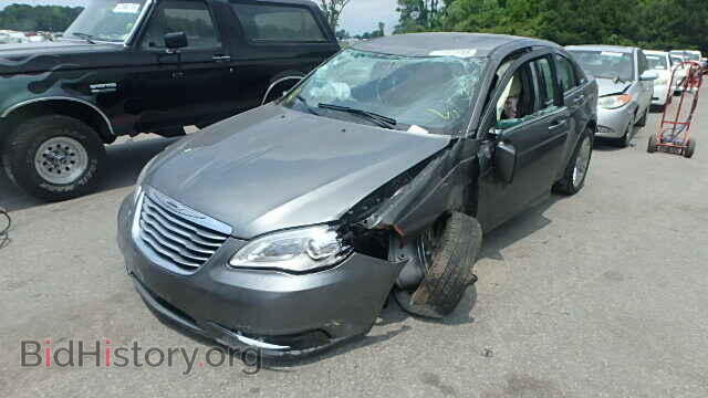 2013 CHRYSLER 200 - VIN: 1C3CCBBB2DN694735 - Фото 2