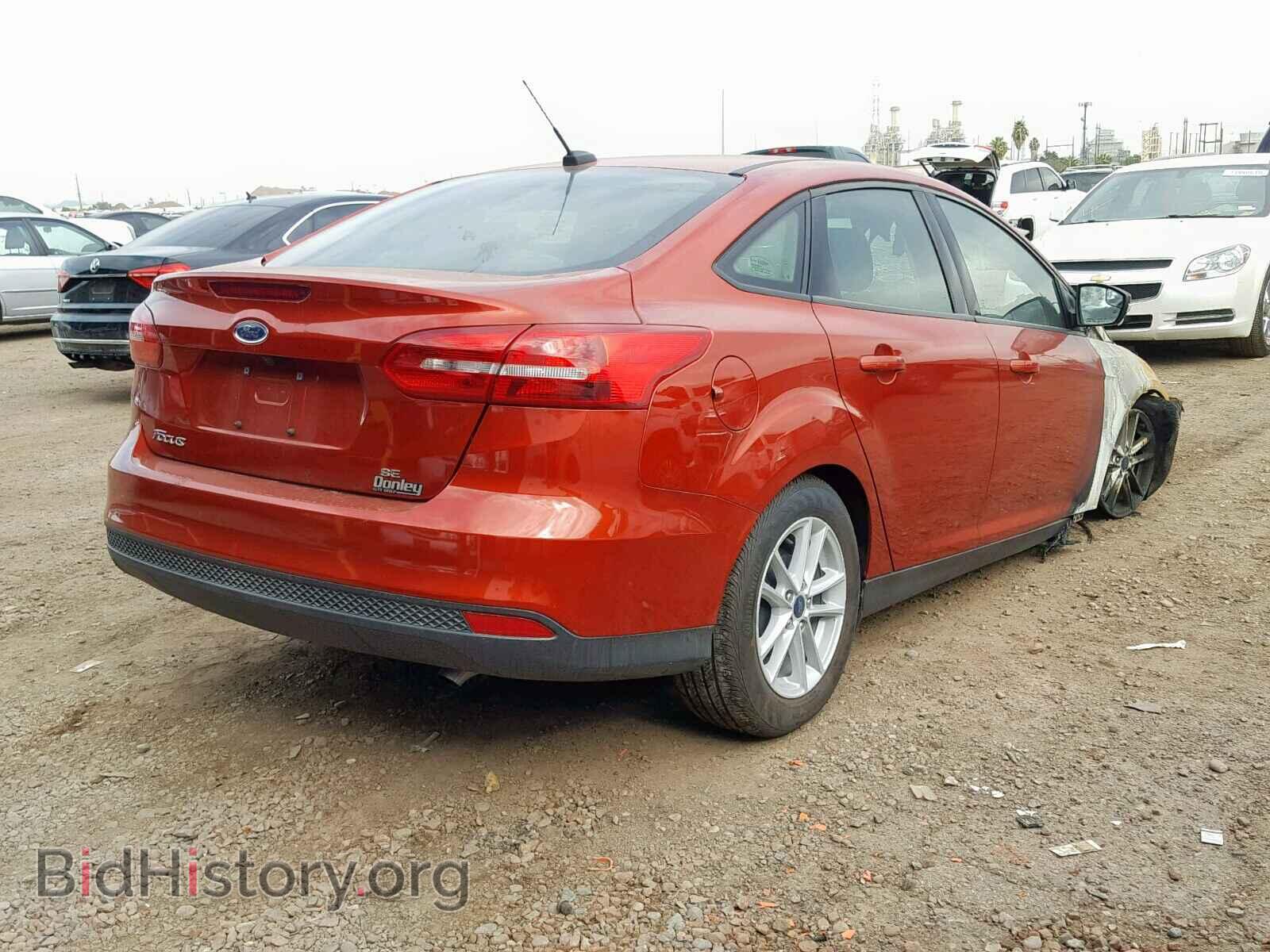 2018 FORD FOCUS SE - VIN: 1FADP3F26JL310554 - Фото 4