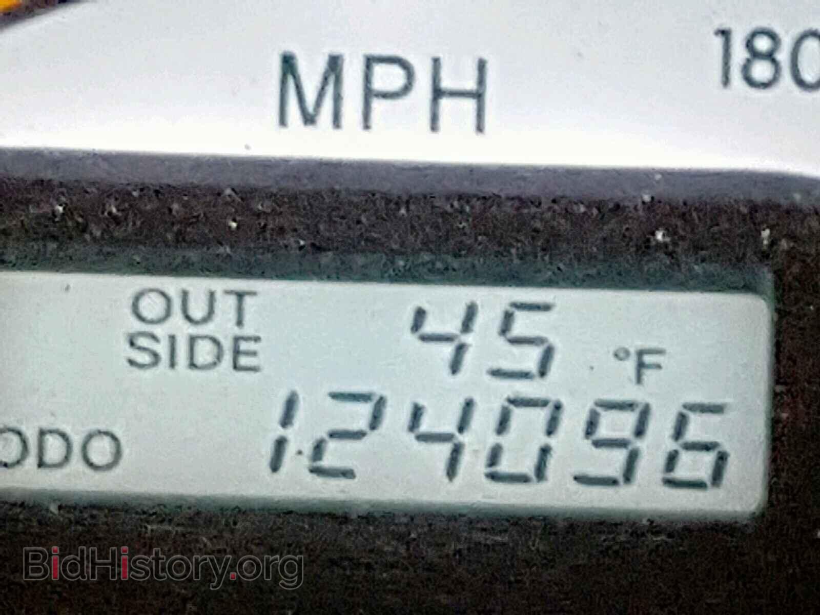 2003 TOYOTA COROLLA - VIN: 2T1BR32E13C136348 - Фото 8