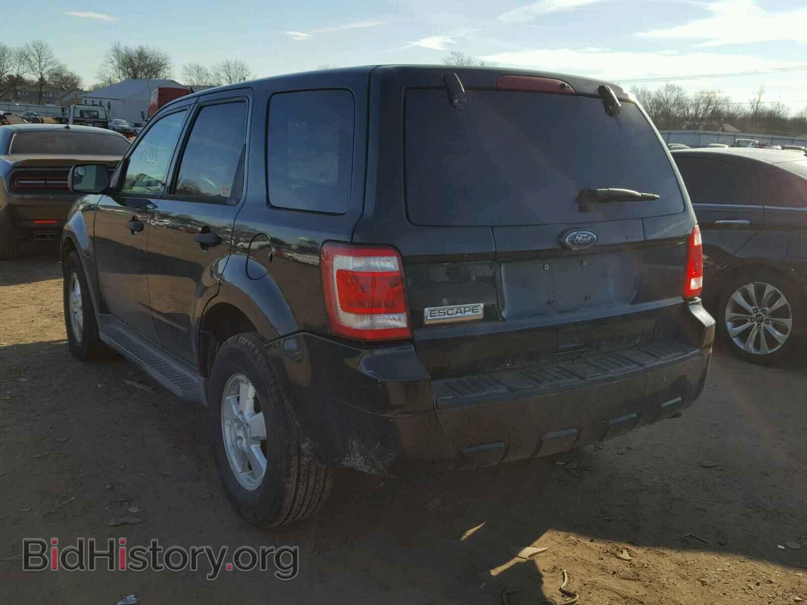 2011 FORD ESCAPE - VIN: 1FMCU9C73BKA51137 - Фото 3