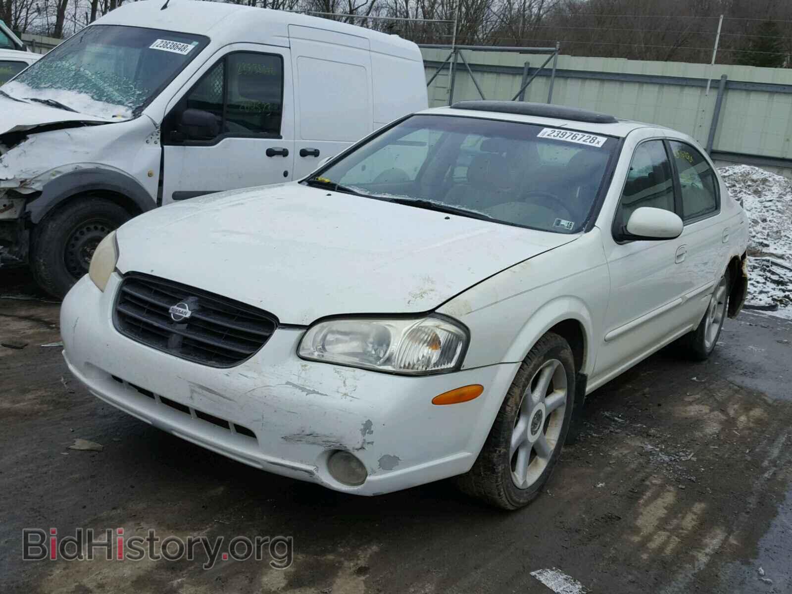 2000 NISSAN MAXIMA - VIN: JN1CA31A2YT008813 - Фото 2