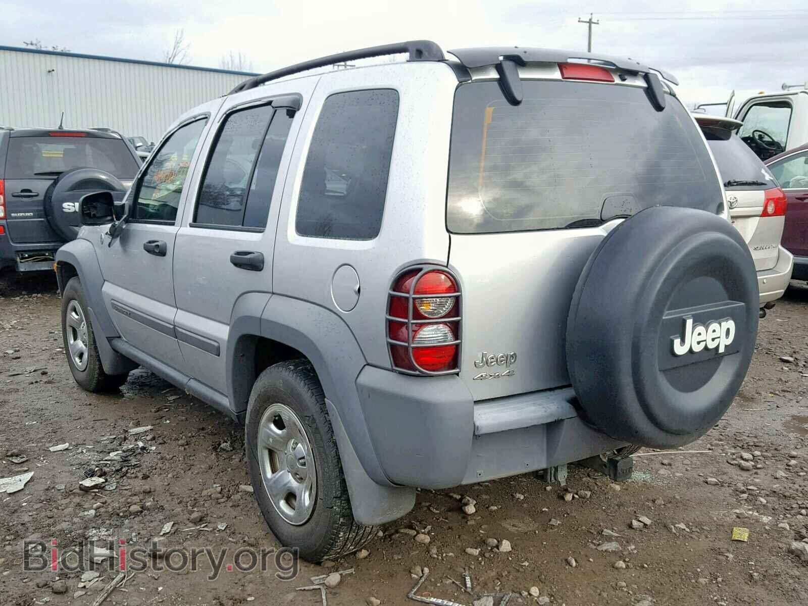 2005 JEEP LIBERTY SP - VIN: 1J4GL48K35W712049 - Фото 3