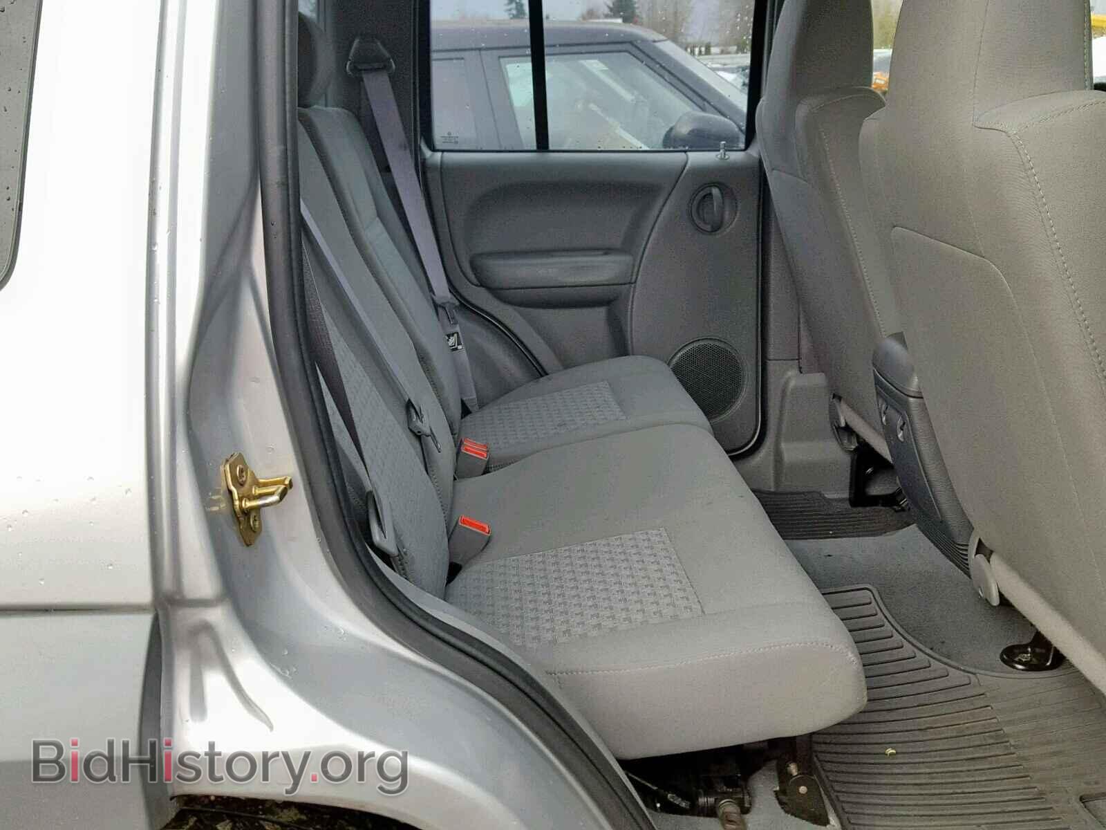 2005 JEEP LIBERTY SP - VIN: 1J4GL48K35W712049 - Фото 6