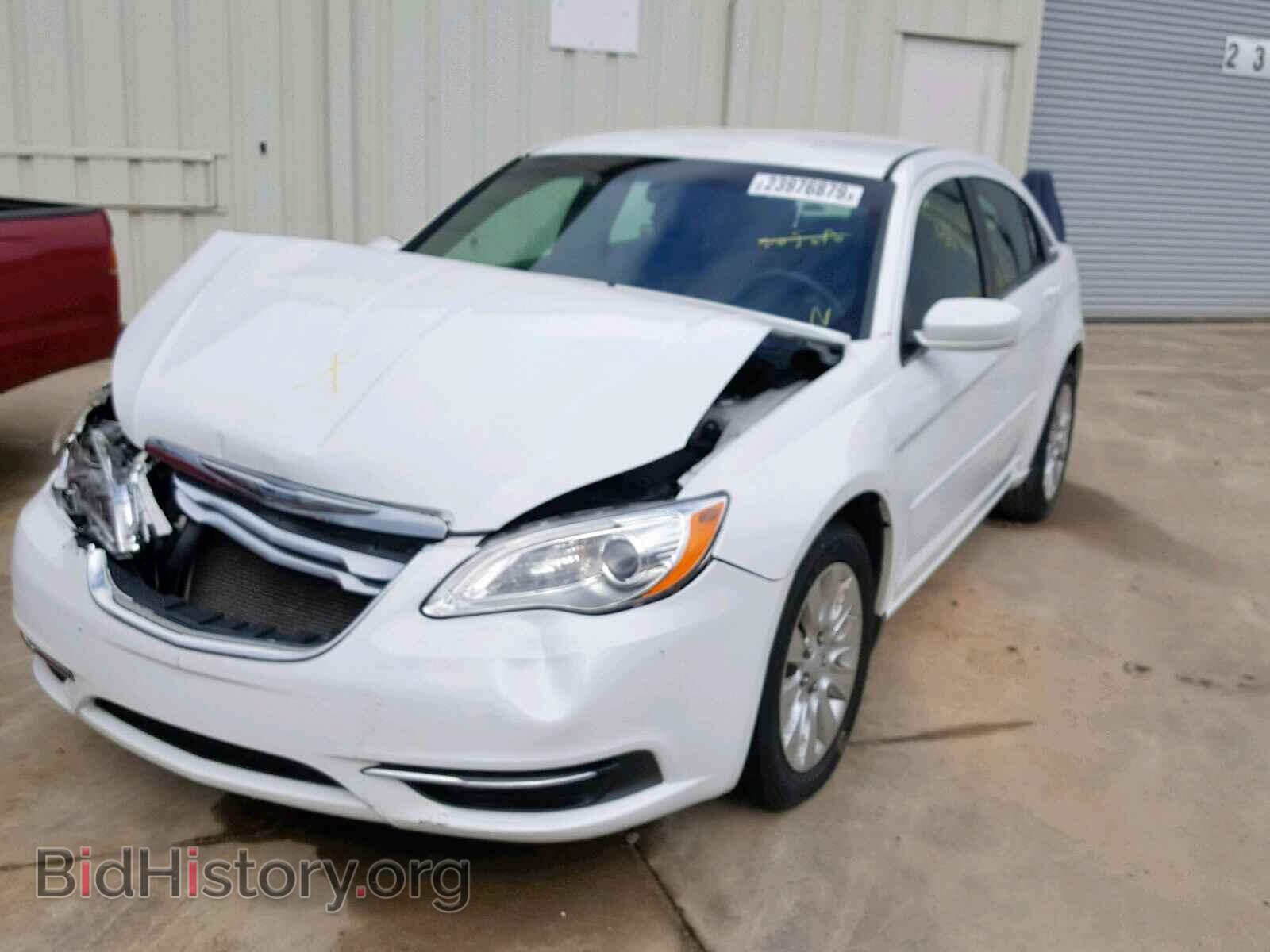 2012 CHRYSLER 200 - VIN: 1C3CCBAB8CN210017 - Фото 2