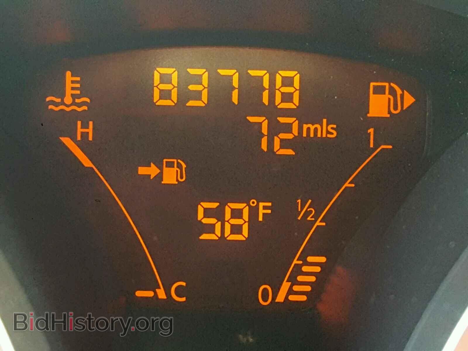 2011 NISSAN JUKE - VIN: JN8AF5MR8BT016090 - Фото 8