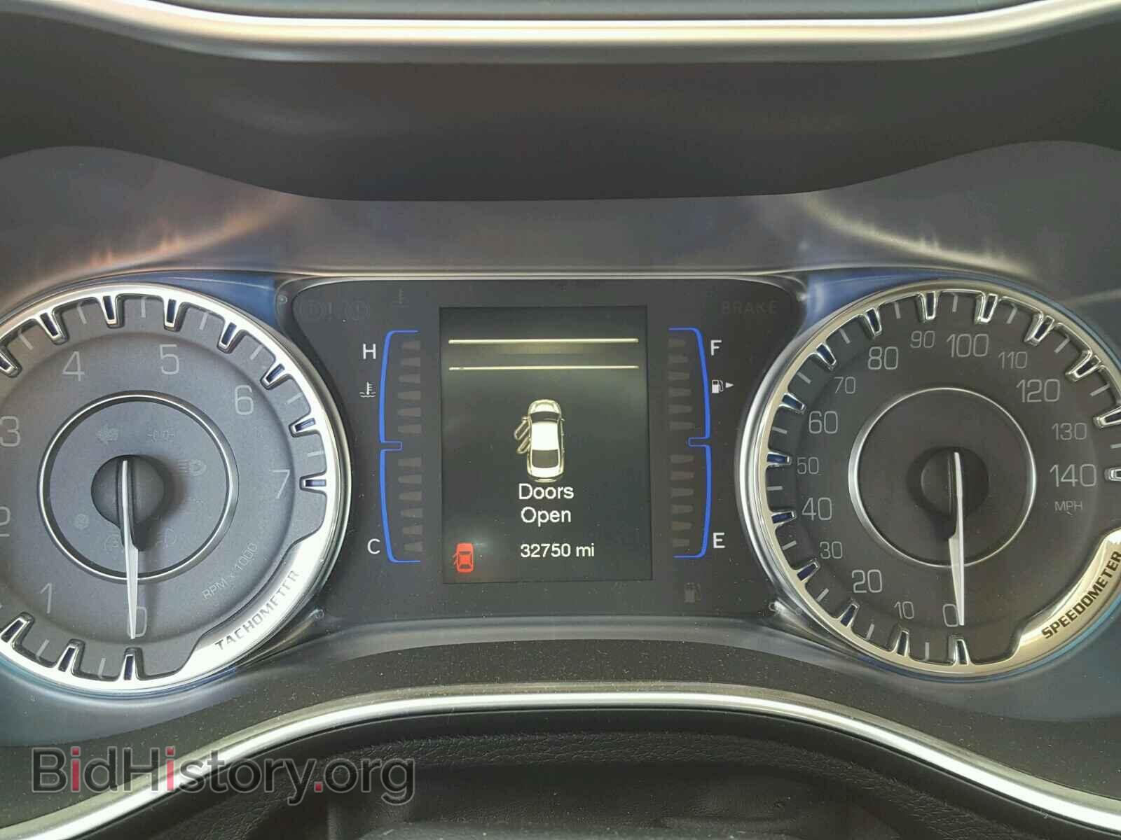 2016 CHRYSLER 200 - VIN: 1C3CCCAB0GN189529 - Photo 8
