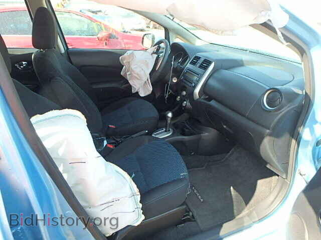2014 Nissan VERSA (VIN 3N1CE2CP2EL427390) — photo 5 of 10