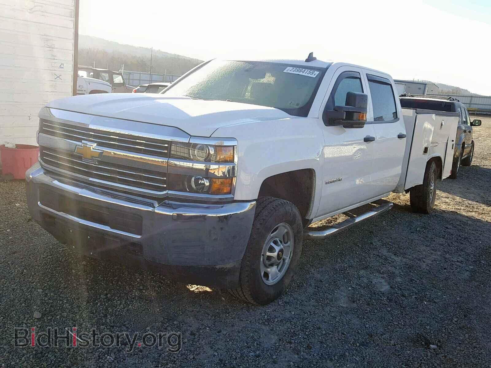 2018 CHEVROLET SILVERADO - VIN: 1GB1KUEG2JF201610 - Фото 2
