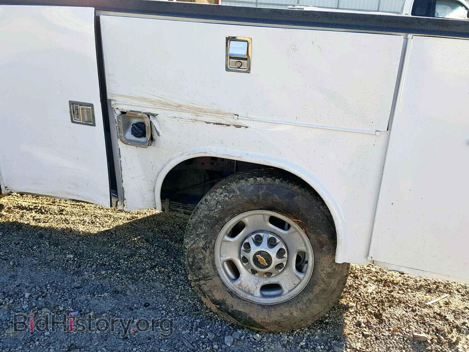 2018 CHEVROLET SILVERADO - VIN: 1GB1KUEG2JF201610 - Фото 9