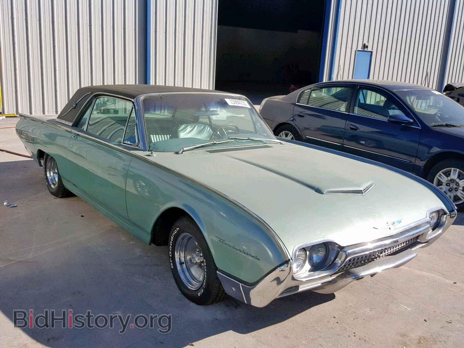 Фотография 2Y87Z166072 - FORD TBIRD 1962