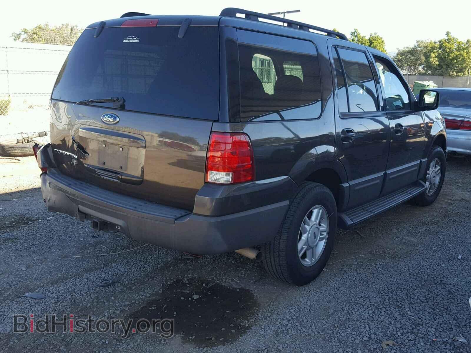 2005 FORD EXPEDITION - VIN: 1FMPU15505LA10672 - Фото 4