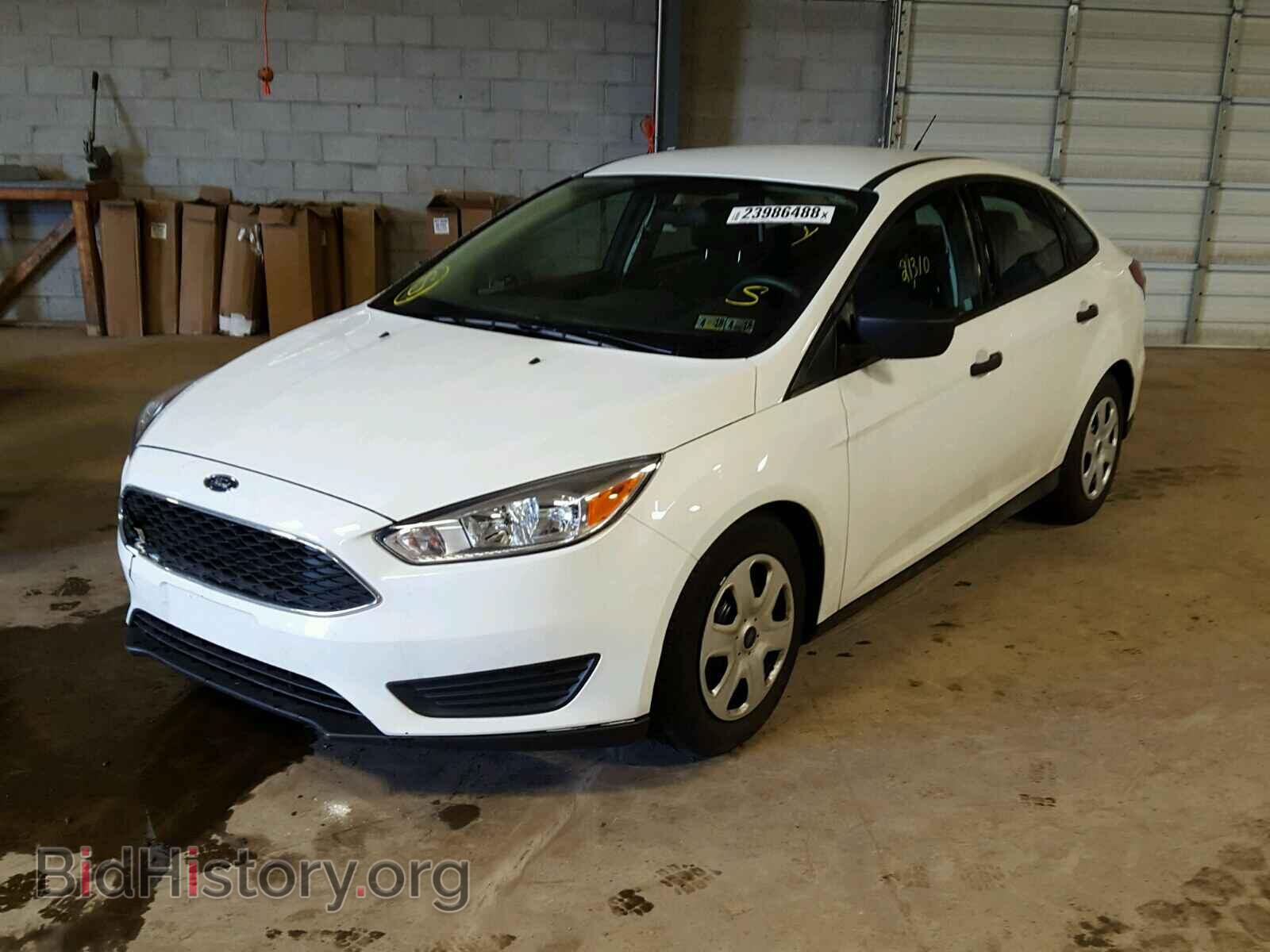 2016 FORD FOCUS - VIN: 1FADP3E20GL223825 - Фото 2