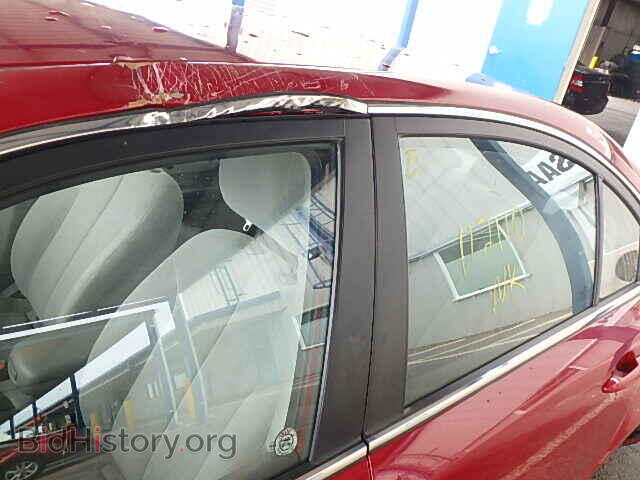 2008 KIA OPTIMA - VIN: KNAGE123985258672 - Фото 10