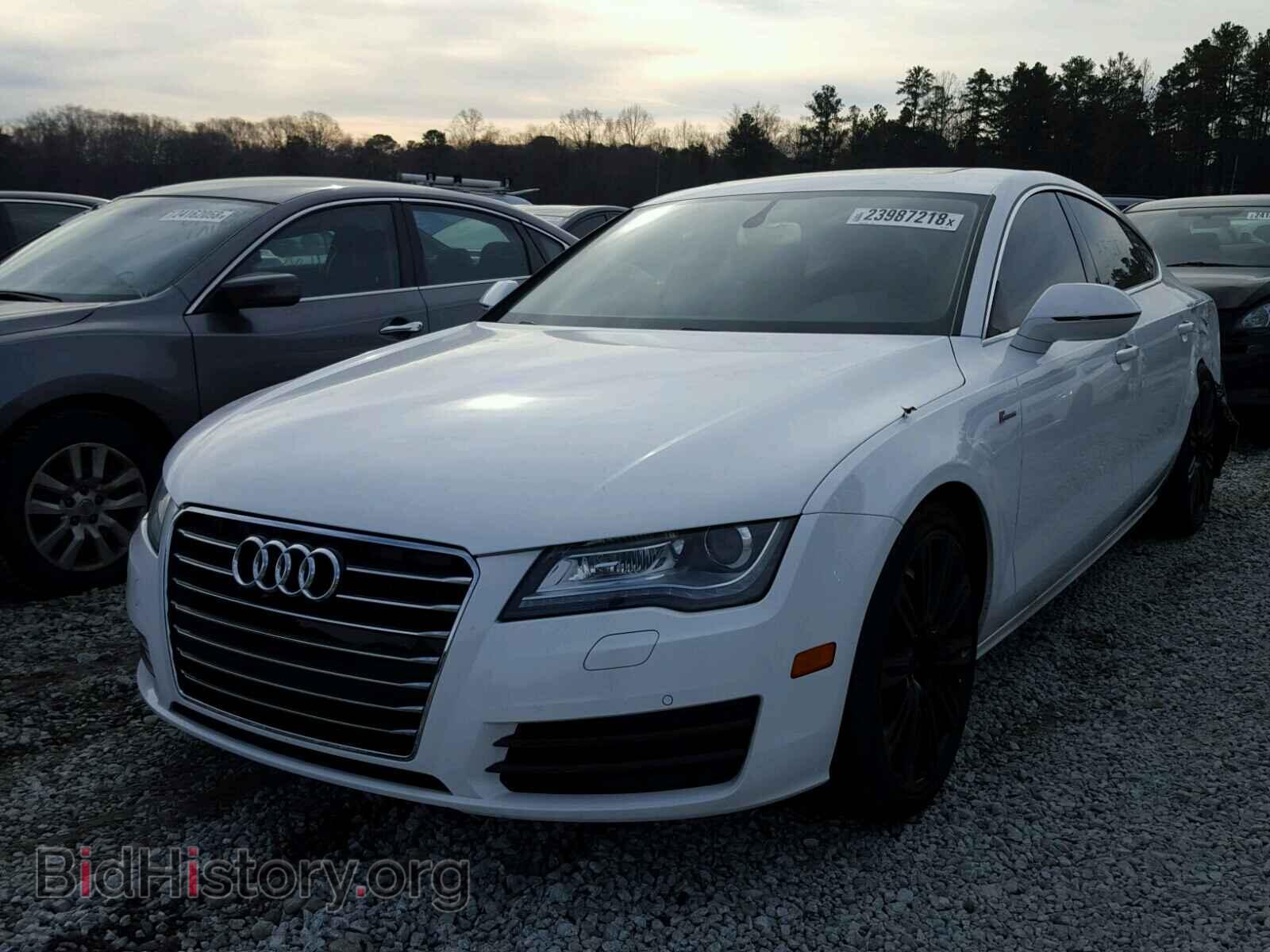 2013 AUDI A7 - VIN: WAUYGAFC6DN152389 - Фото 2