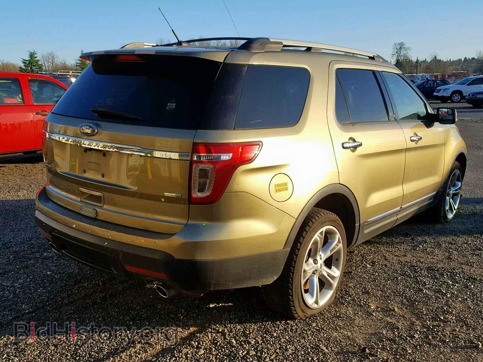2013 FORD EXPLORER L - VIN: 1FM5K8F81DGC02057 - Photo 4