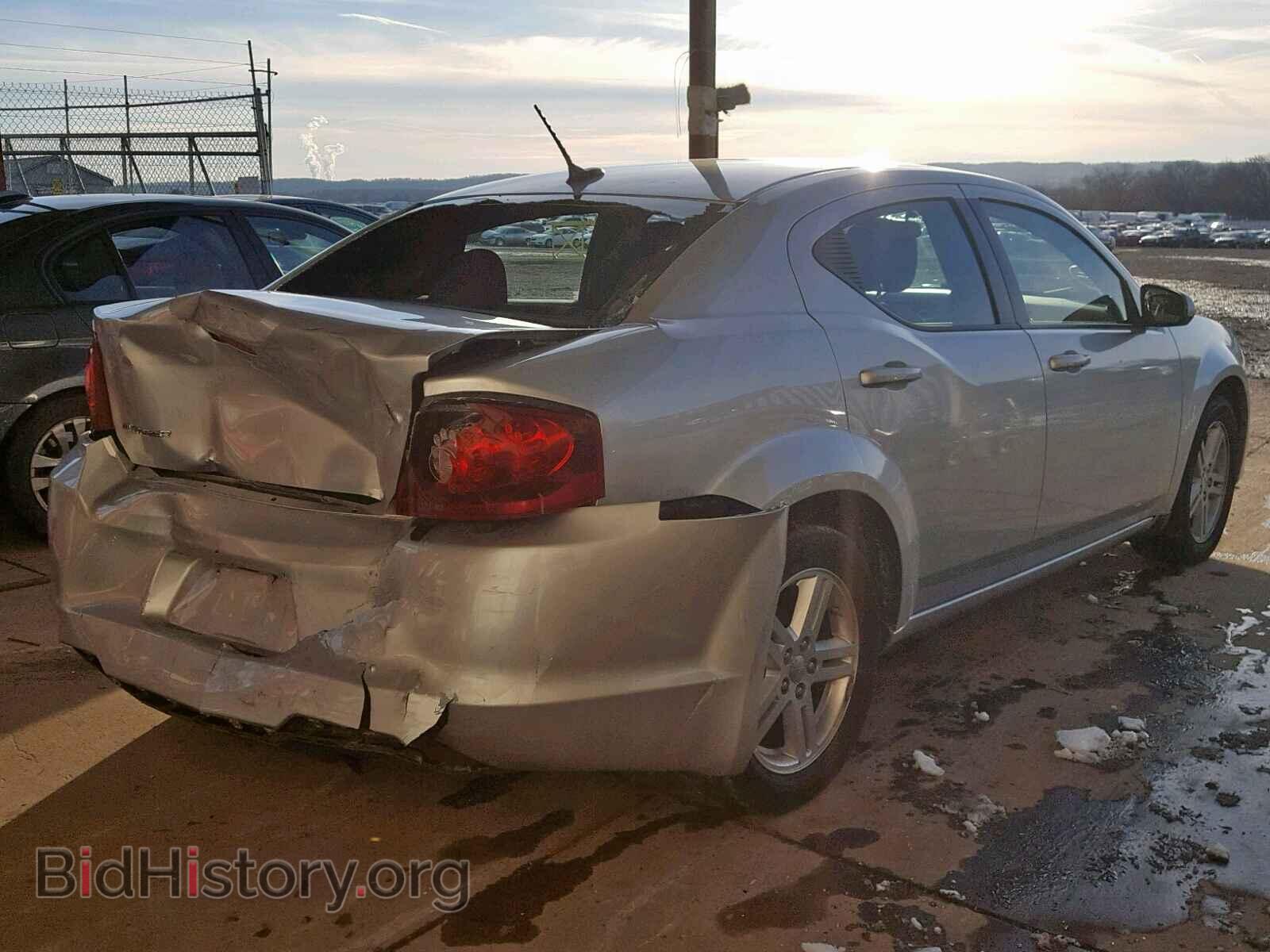 2011 DODGE AVENGER - VIN: 1B3BD1FB3BN537089 - Фото 4