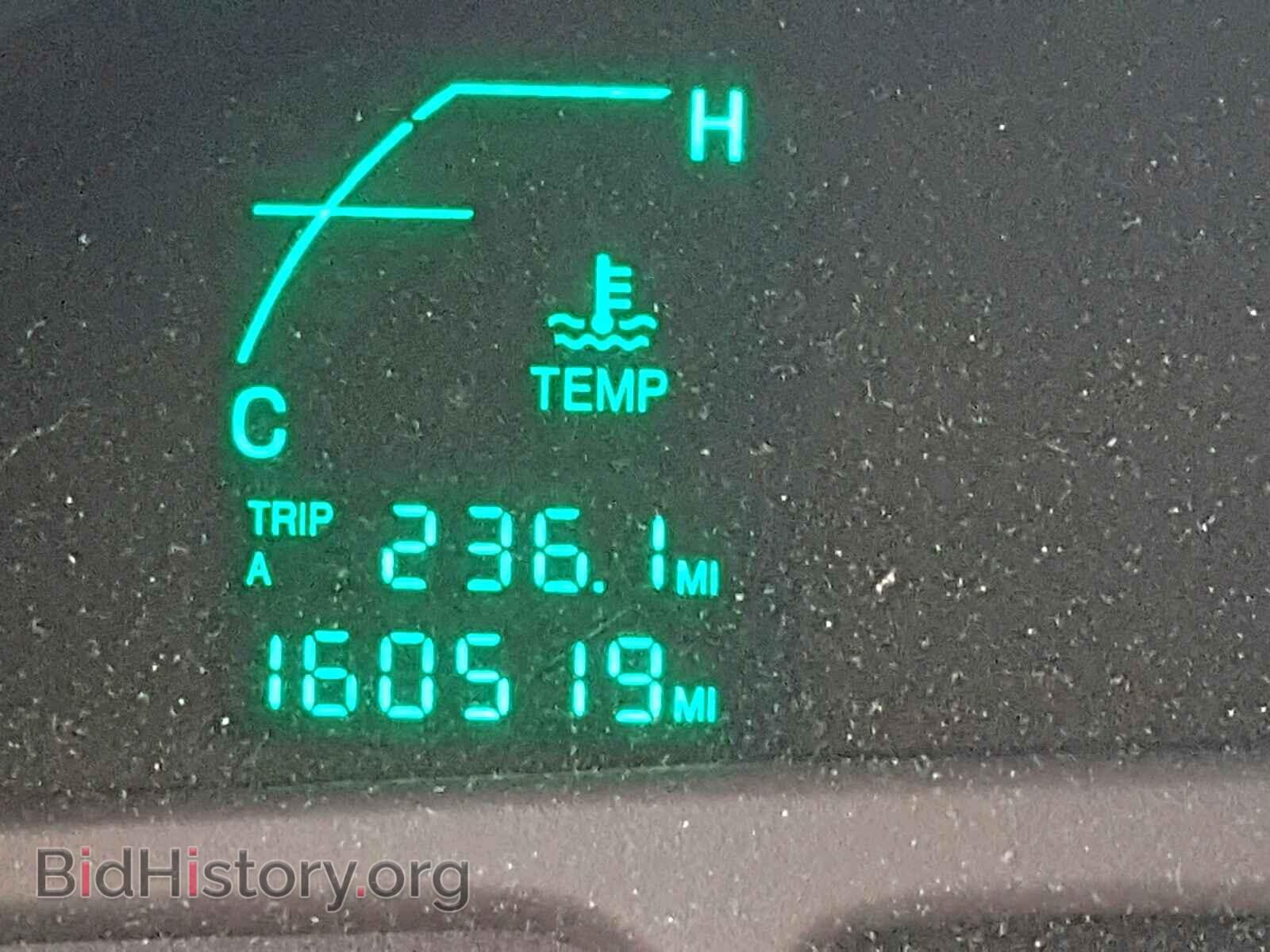 2004 CADILLAC DEVILLE - VIN: 1G6KD54Y14U158861 - Photo 8