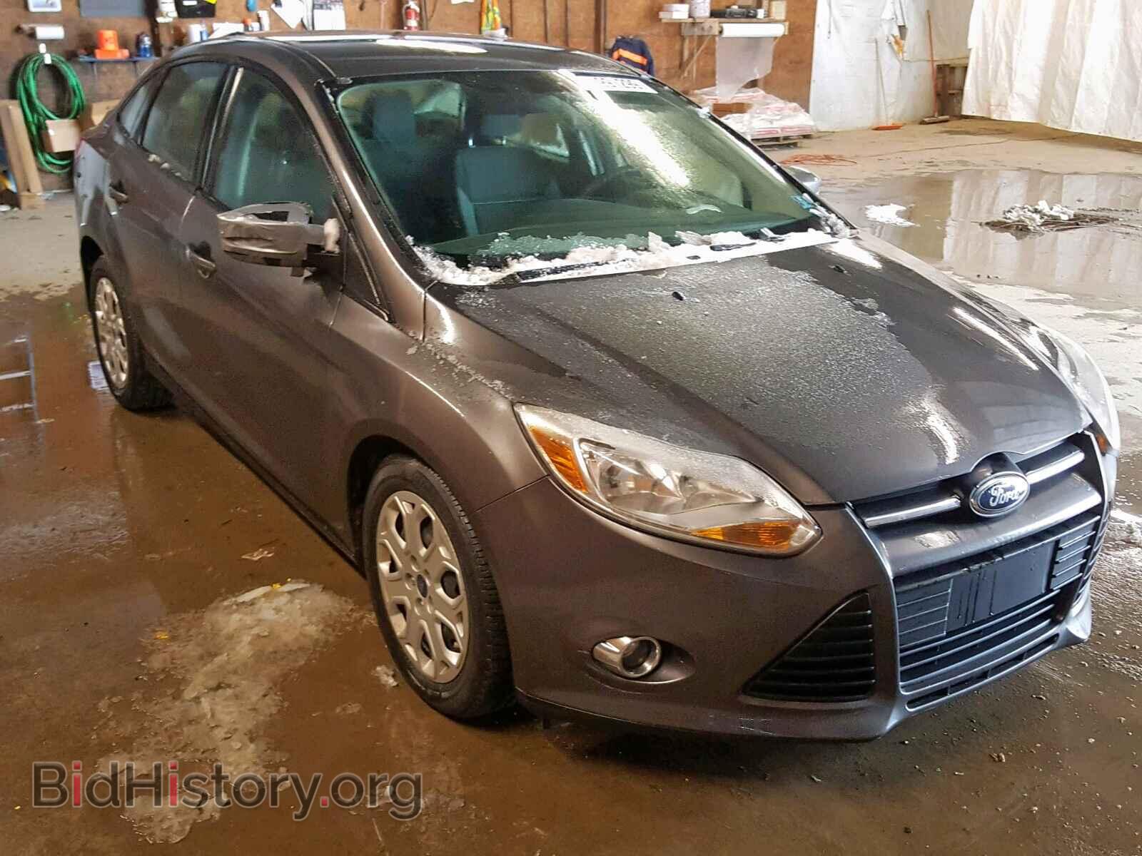 Photo 1FAHP3F25CL370510 - FORD FOCUS 2012