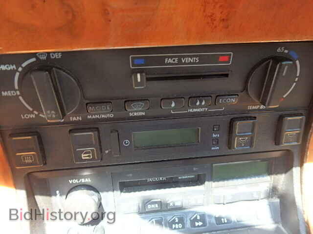 1990 JAGUAR XJ6 - VIN: SAJFY1744LC626897 - Фото 10