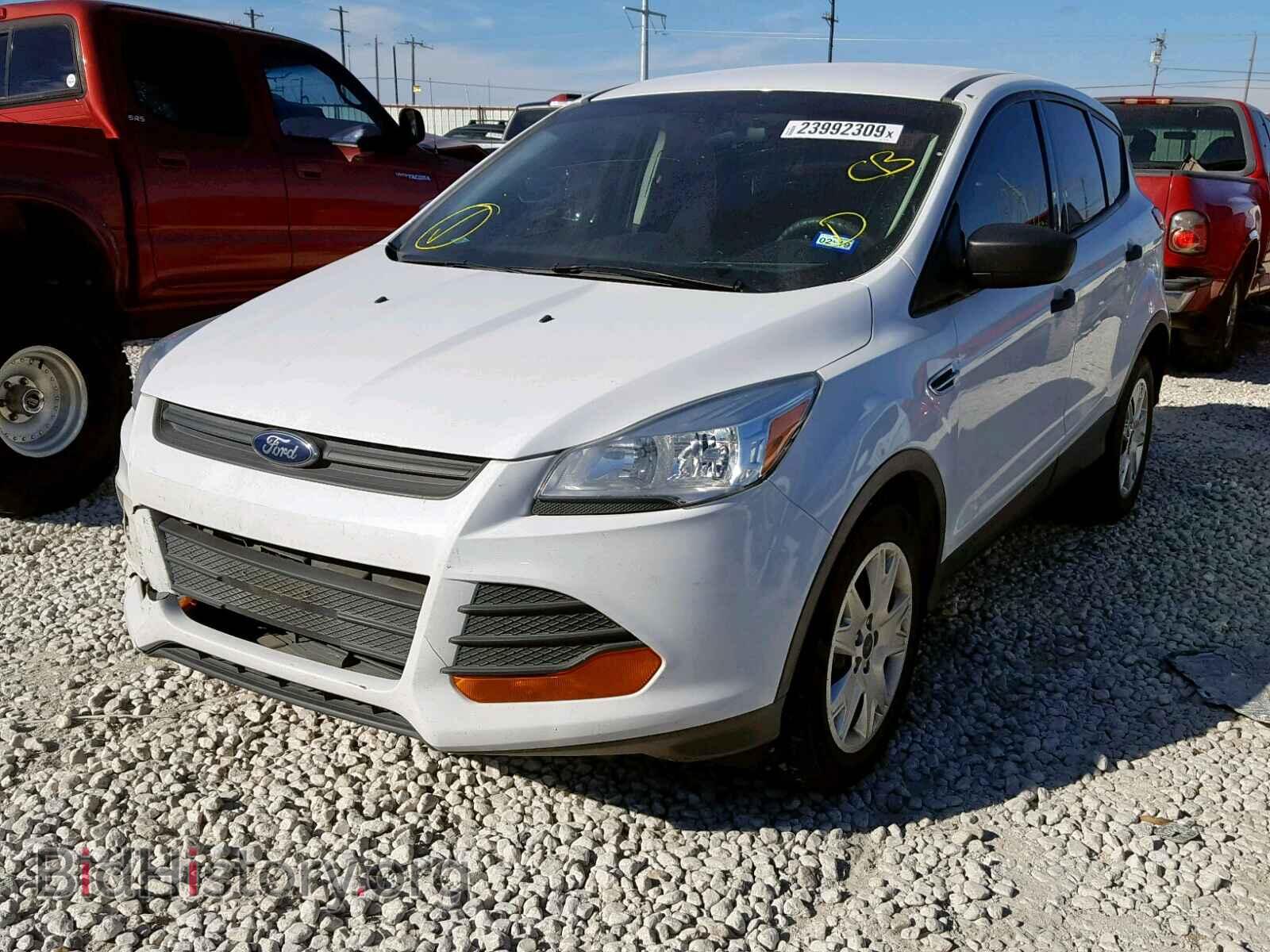 2014 FORD ESCAPE S - VIN: 1FMCU0F78EUA12835 - Фото 2