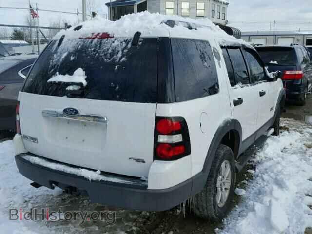 2006 FORD EXPLORER - VIN: 1FMEU73EX6UA15855 - Photo 4