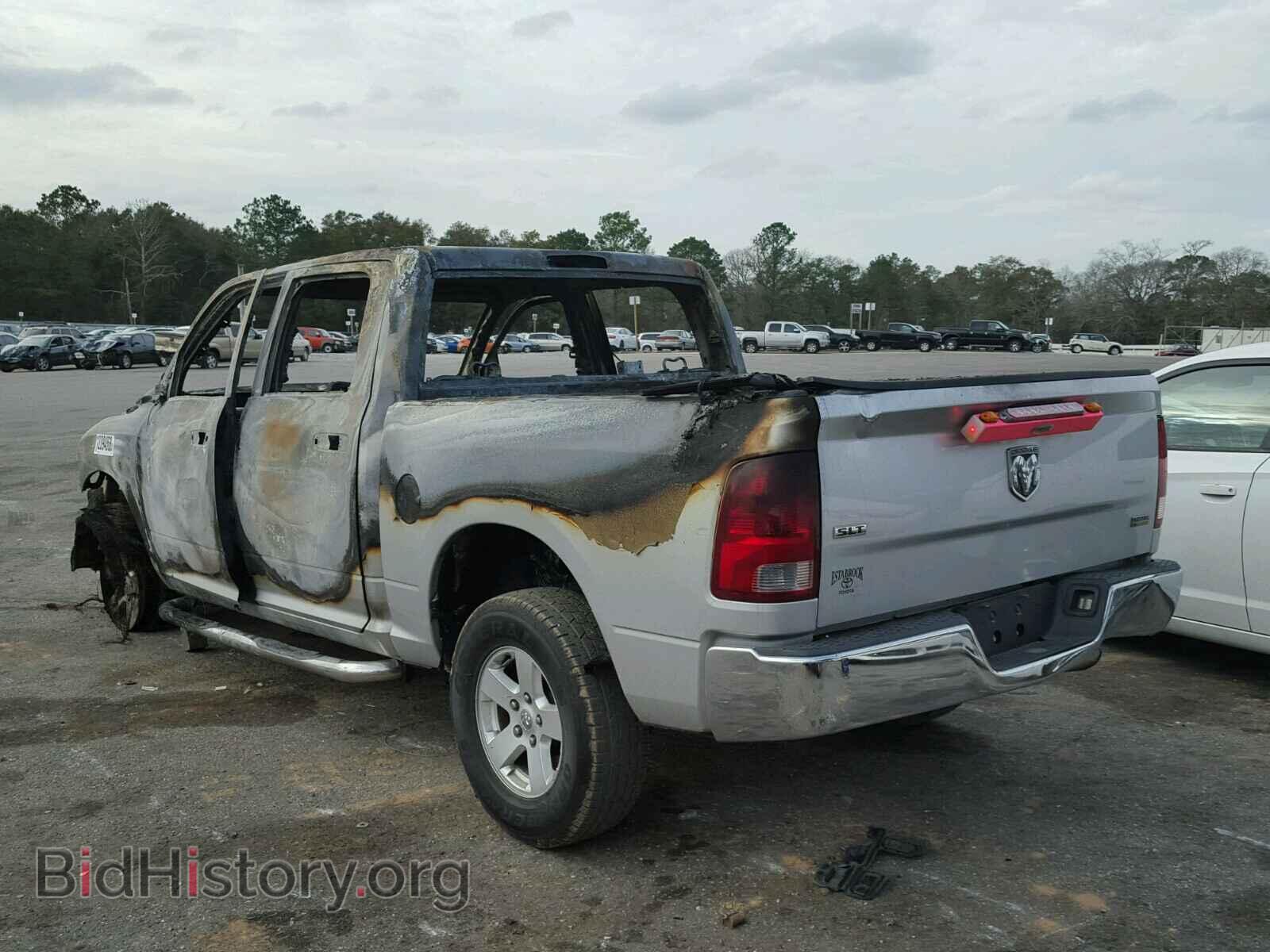2010 DODGE RAM 1500 - VIN: 1D7RB1CPXAS245058 - Фото 3