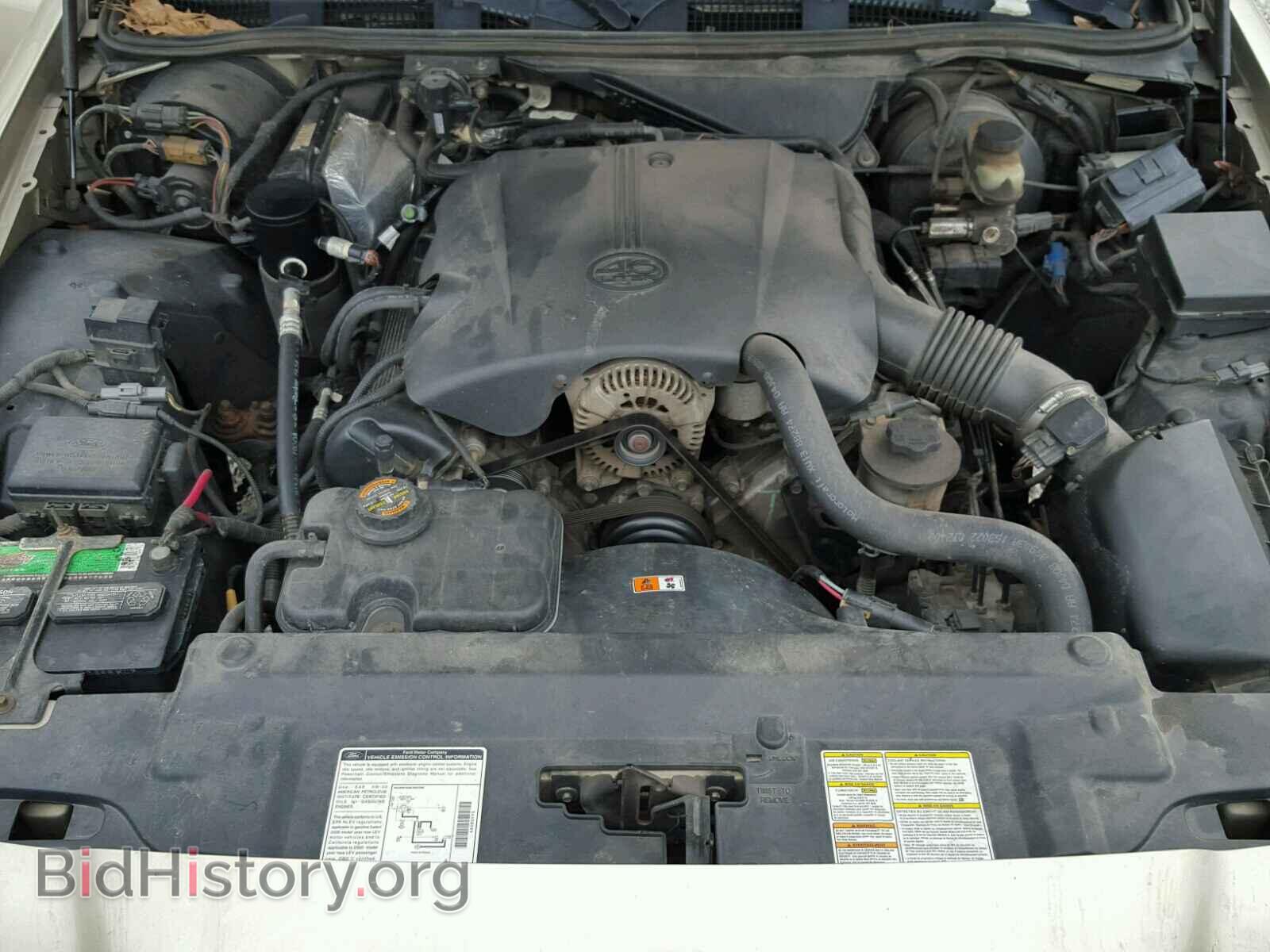 2000 FORD CROWN VIC - VIN: 2FAFP74W0YX215314 - Фото 7