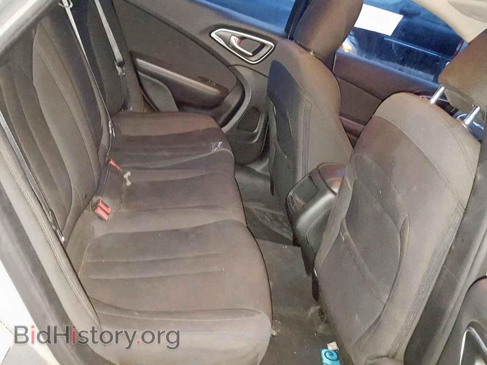 2015 CHRYSLER 200 - VIN: 1C3CCCAB5FN674599 - Photo 6