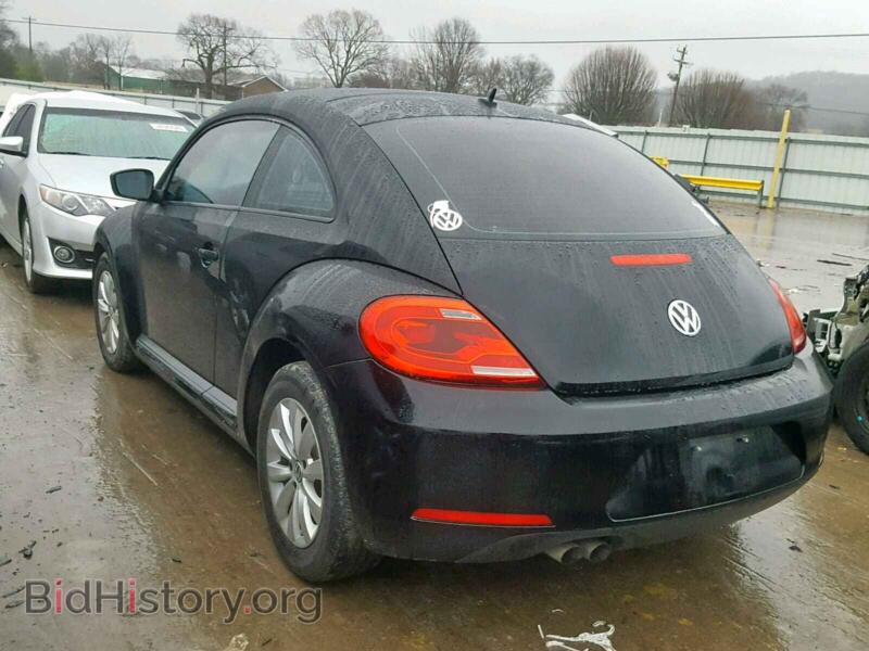2013 Volkswagen BEETLE (VIN 3VWFP7AT9DM630896) — фото 3 из 10