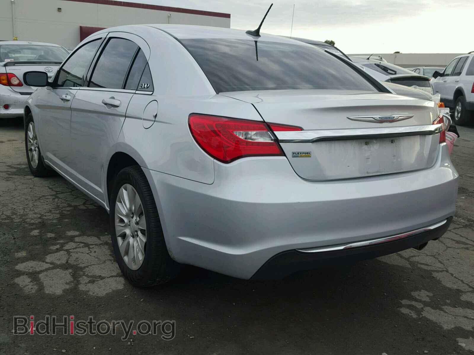 2012 CHRYSLER 200 - VIN: 1C3CCBAG4CN256469 - Фото 3