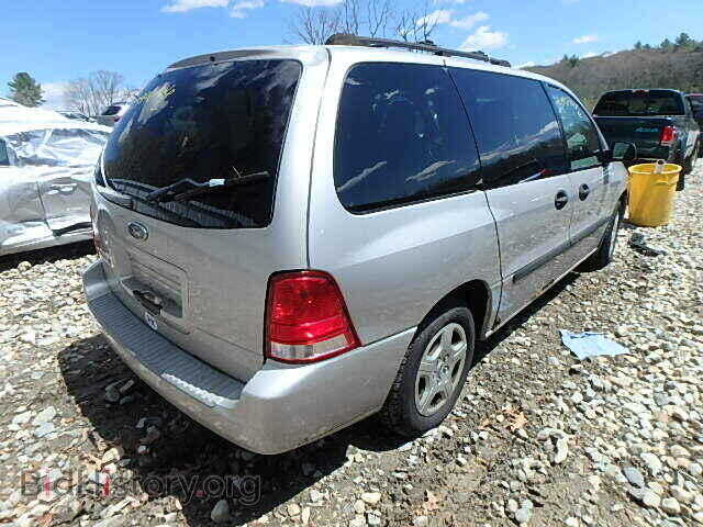 2004 FORD FREESTAR - VIN: 2FMZA50624BA82111 - Фото 4