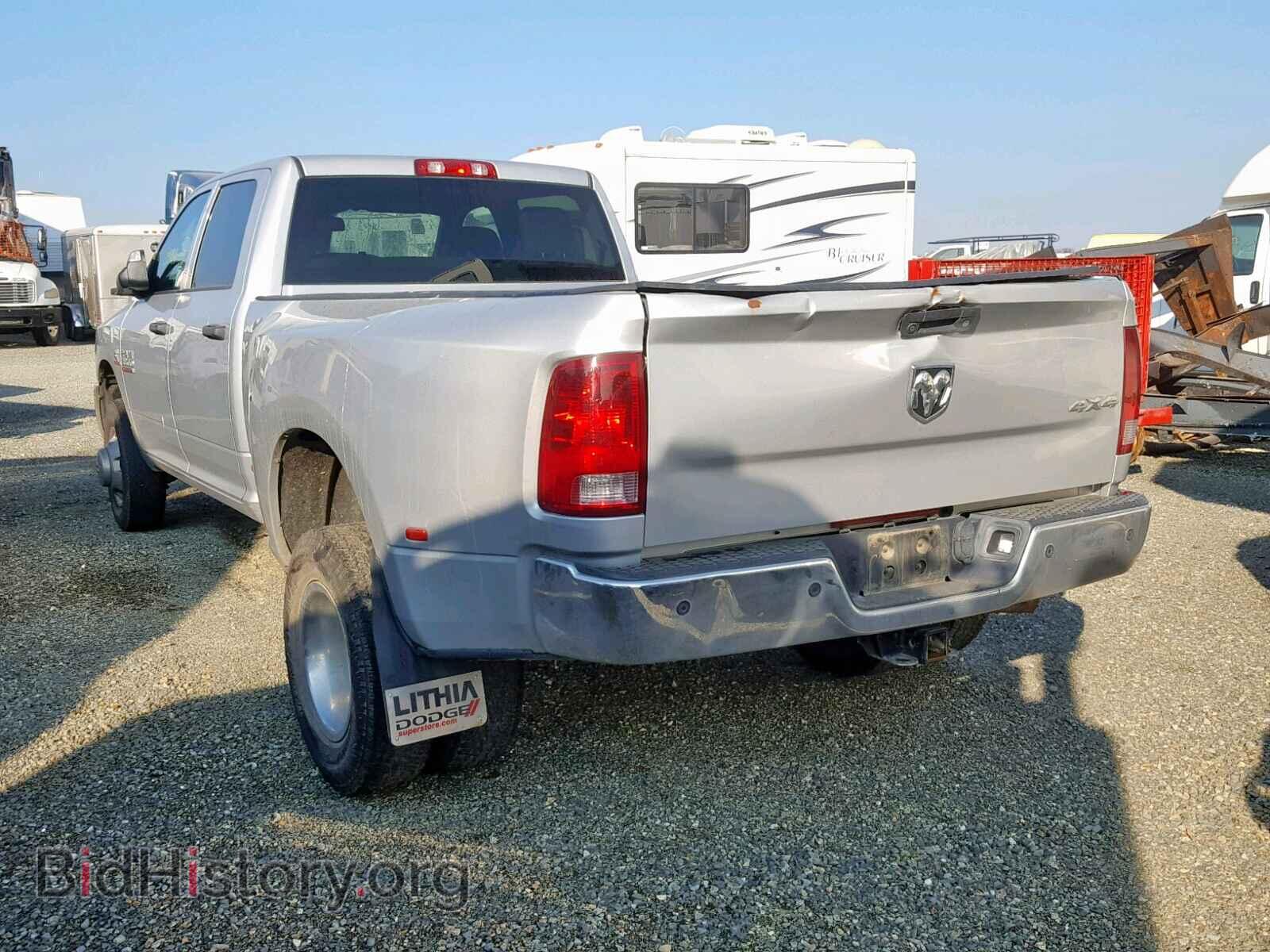 2015 RAM 3500 ST - VIN: 3C63RRGL0FG703231 - Фото 3