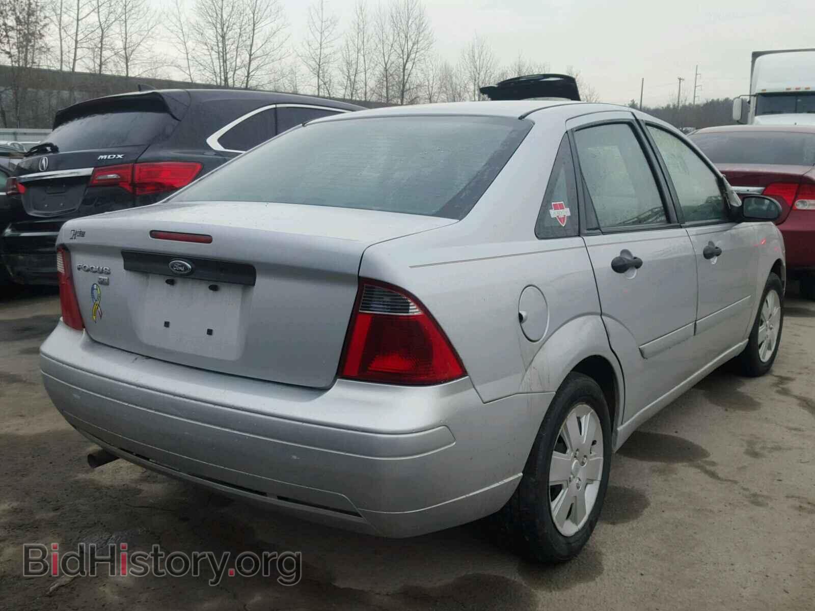2007 FORD FOCUS - VIN: 1FAHP34N97W243888 - Фото 4