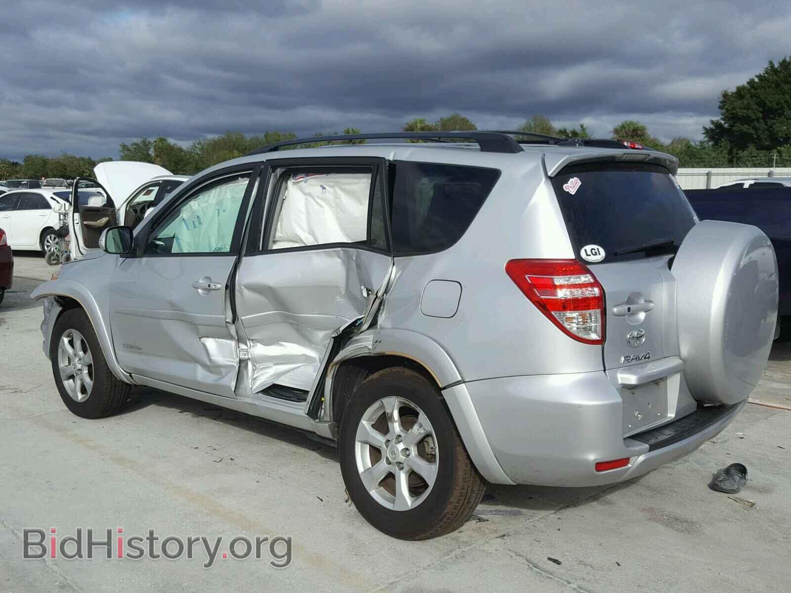 2011 TOYOTA RAV4 - VIN: 2T3DF4DV3BW153046 - Фото 3