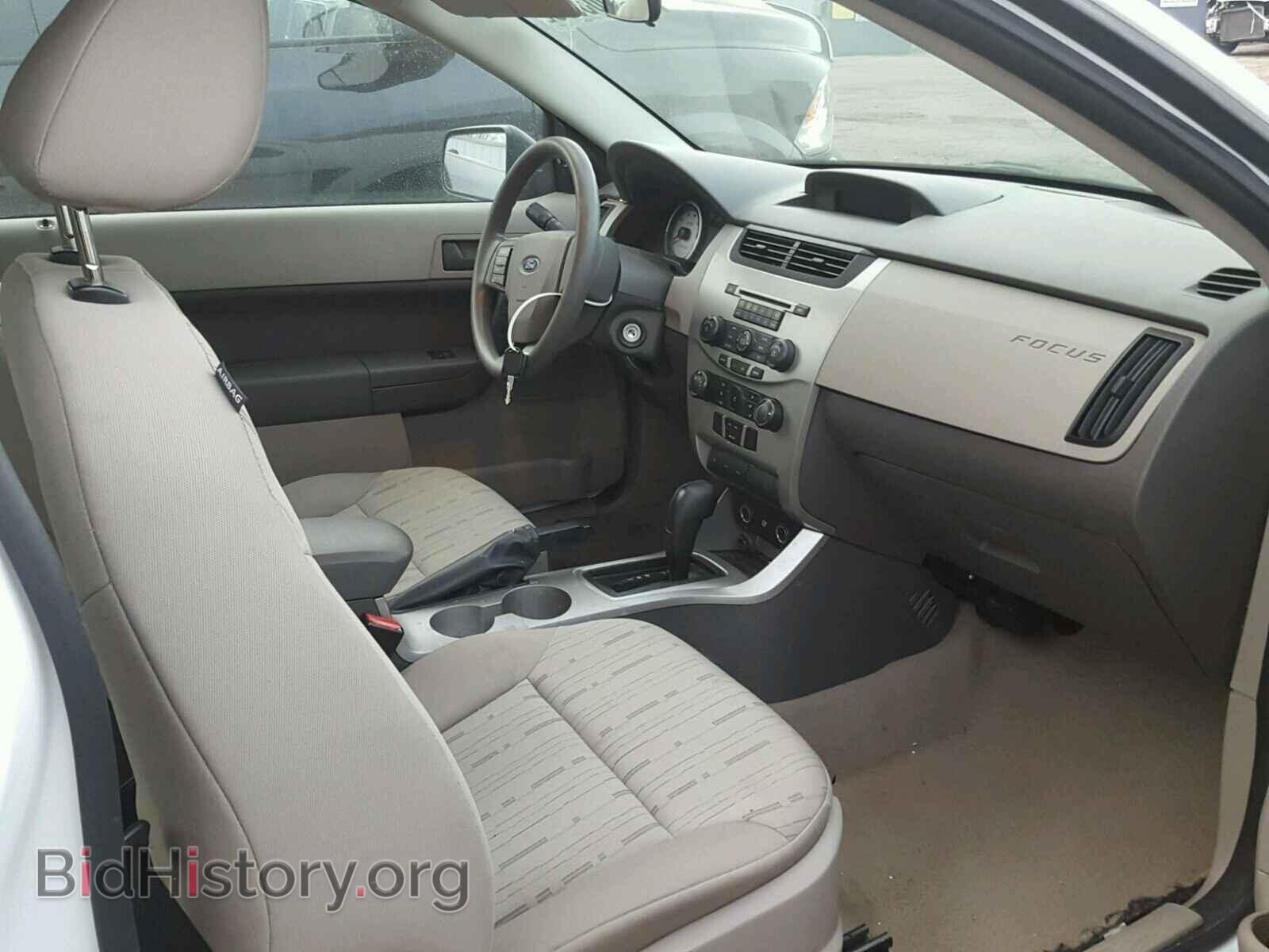 2008 FORD FOCUS - VIN: 1FAHP33N98W201384 - Фото 5