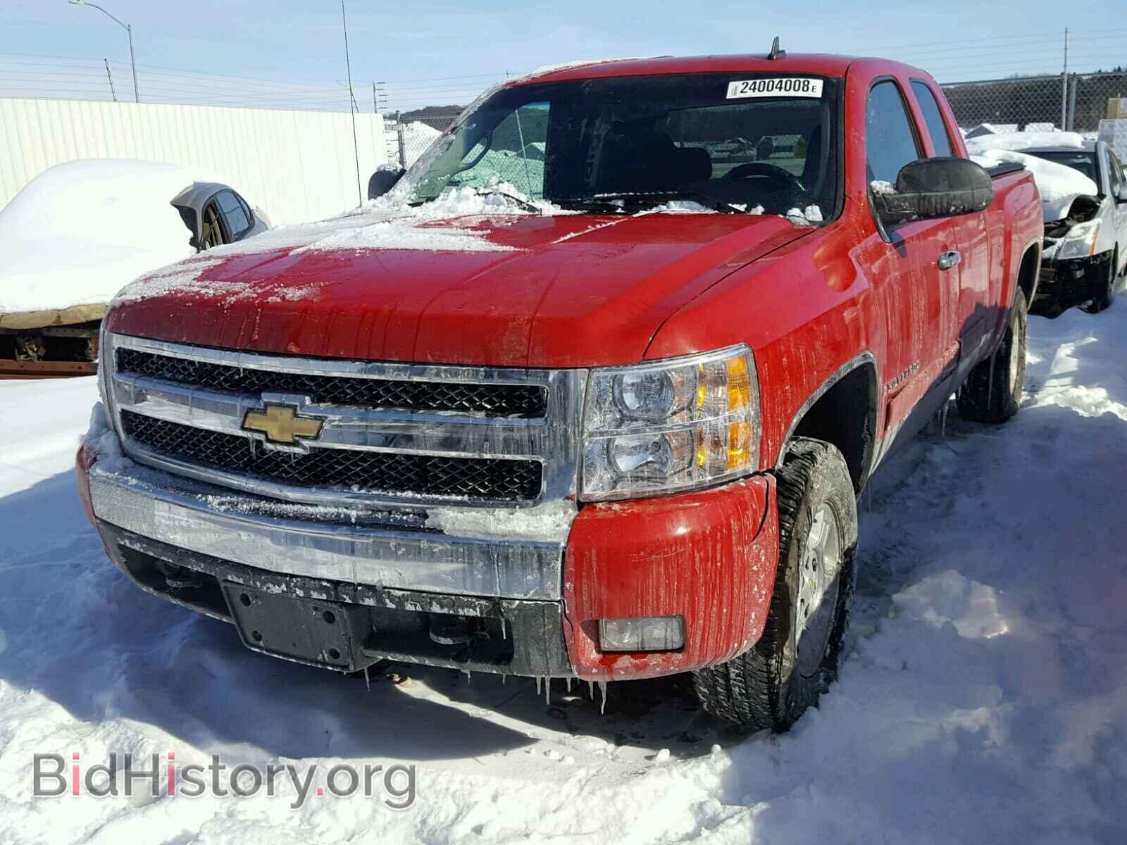 2007 CHEVROLET SILVERADO - VIN: 2GCEK19J571677674 - Фото 2