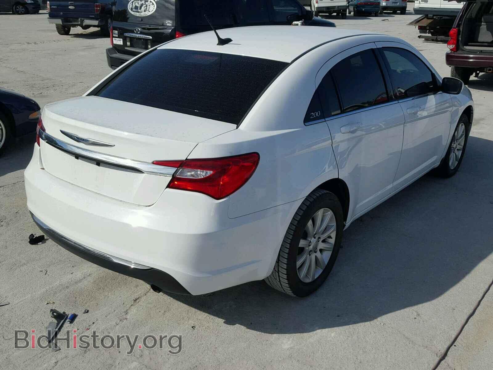 2013 CHRYSLER 200 - VIN: 1C3CCBBB0DN693888 - Фото 4