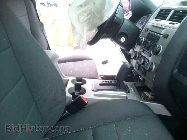 2011 FORD ESCAPE - VIN: 1FMCU0D73BKB45500 - Фото 5