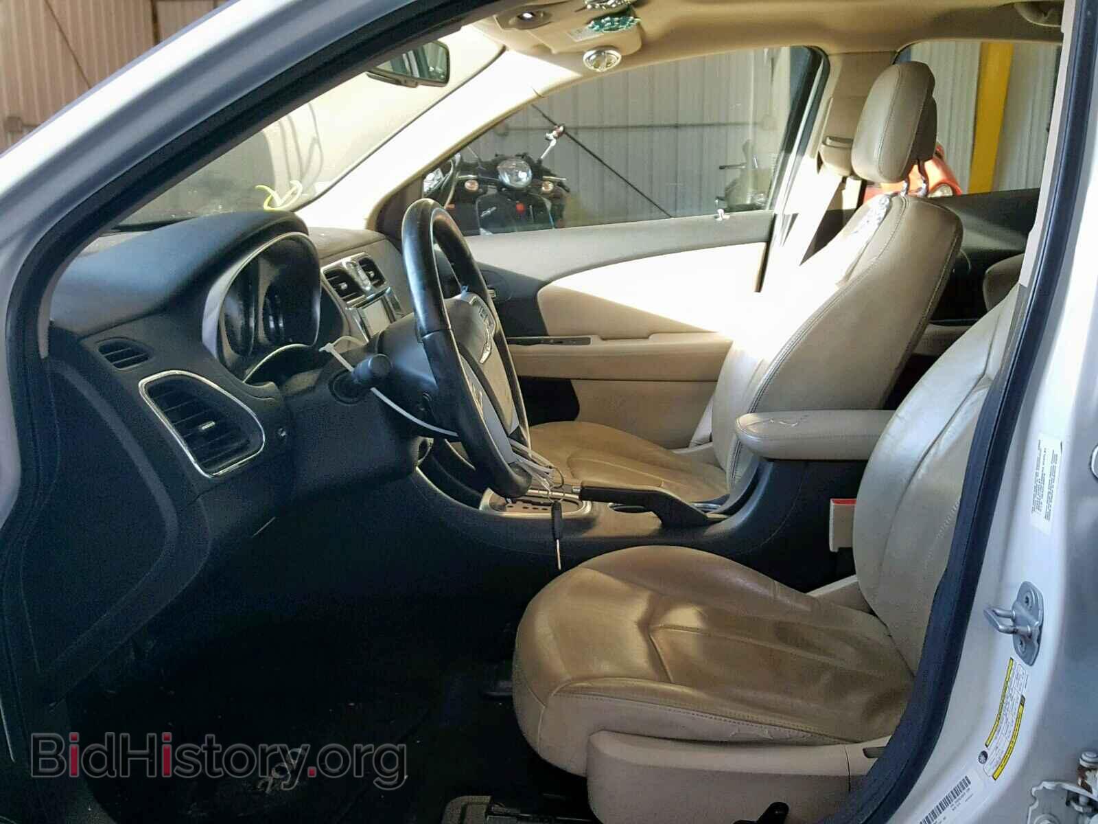 2011 CHRYSLER 200 - VIN: 1C3BC2FG7BN570944 - Фото 5