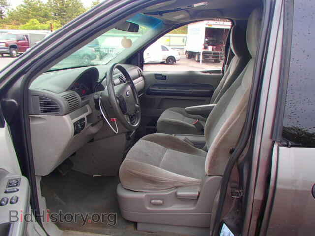 2005 FORD FREESTAR - VIN: 2FMDA51695BA90166 - Фото 5