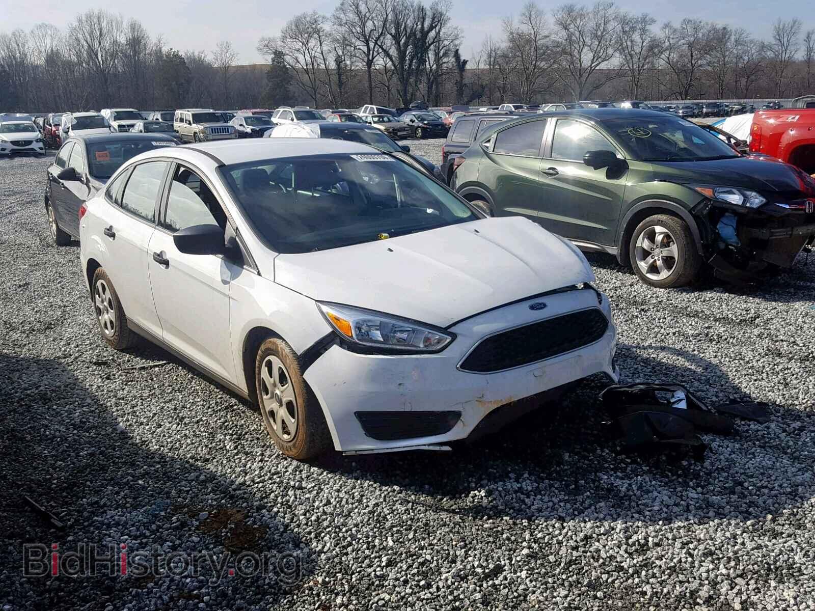 Photo 1FADP3E23HL266105 - FORD FOCUS 2017