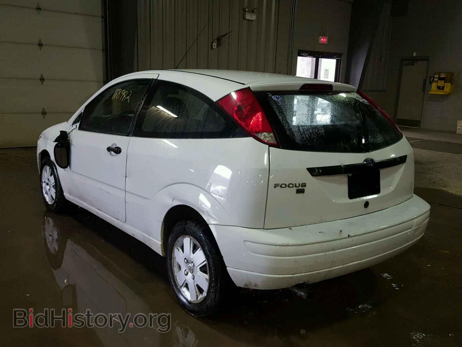 2007 FORD FOCUS - VIN: 1FAFP31N67W137832 - Фото 3