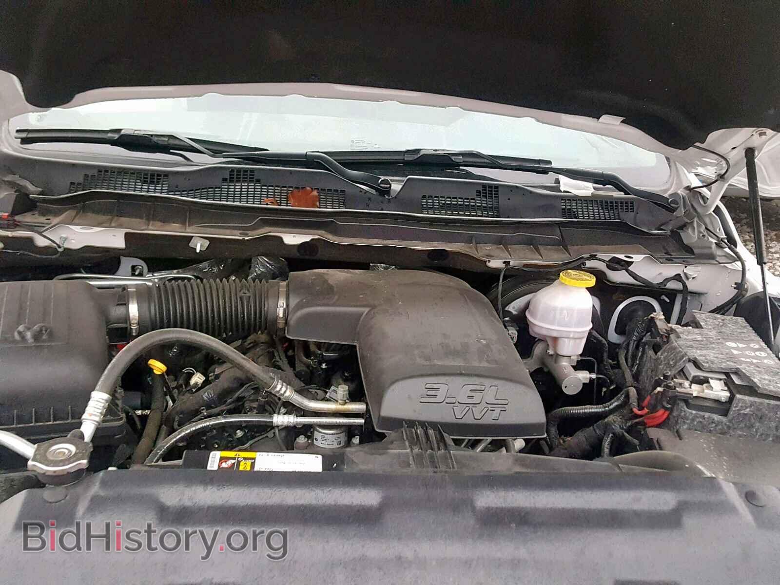 2018 RAM 1500 ST - VIN: 1C6RR6FG0JS211331 - Фото 7
