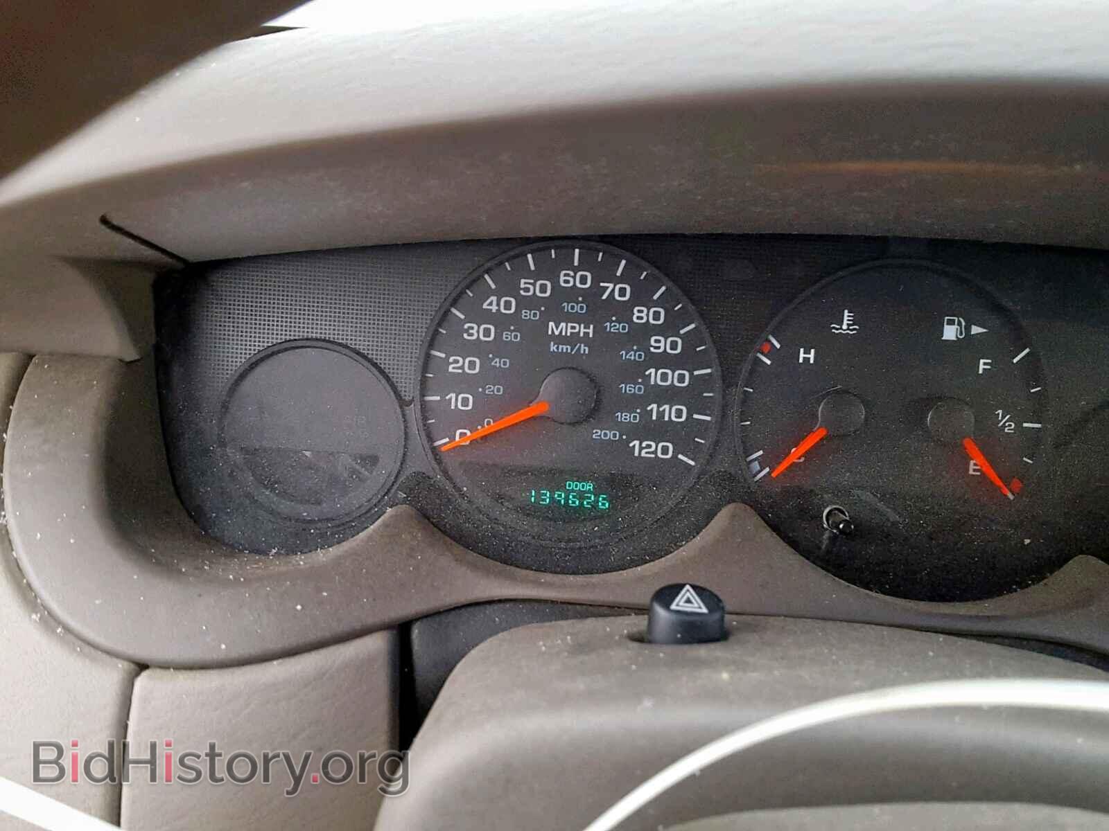 2000 DODGE NEON - VIN: 1B3ES46C7YD595654 - Фото 8