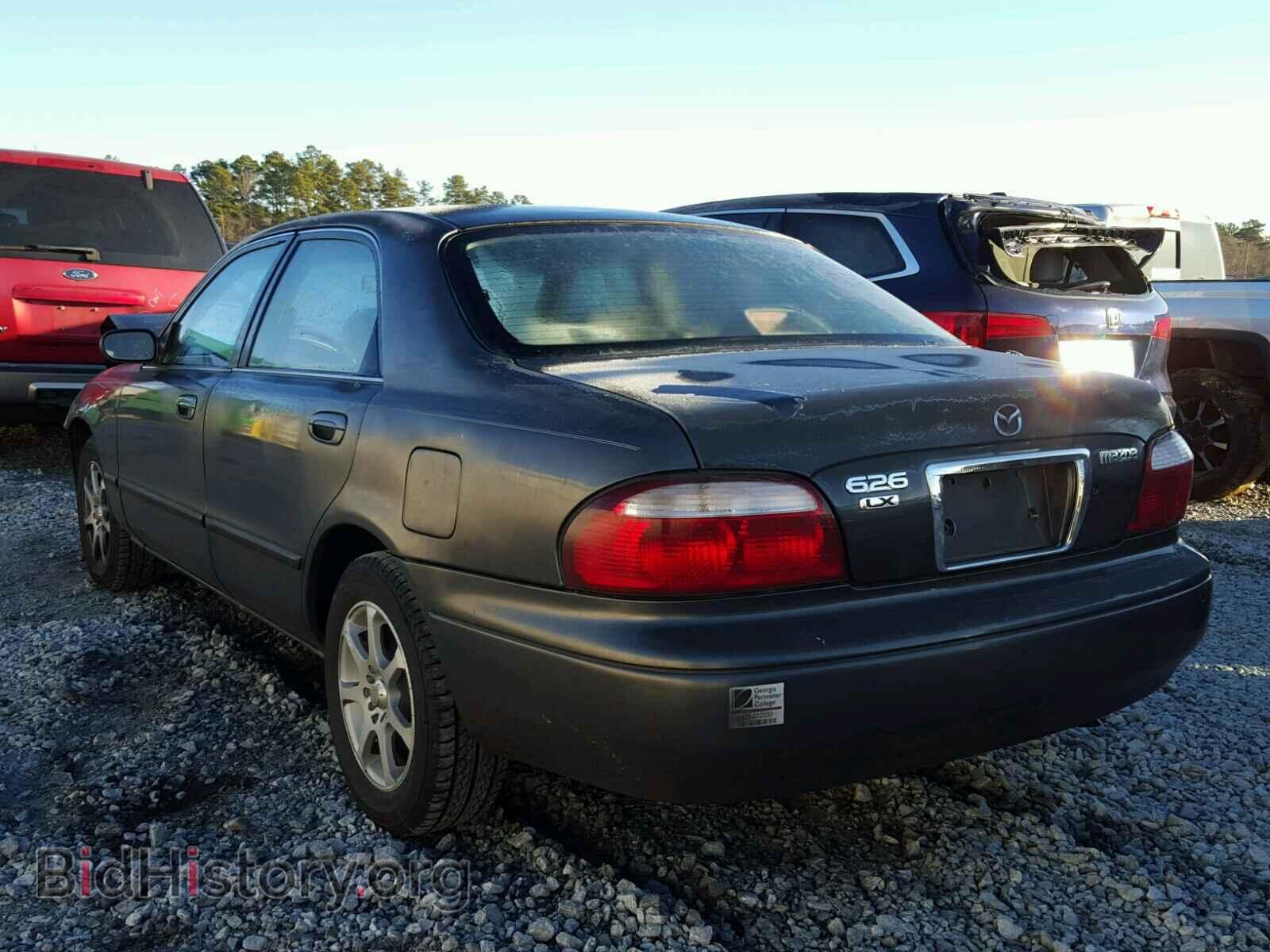 2000 MAZDA 626 - VIN: 1YVGF22C6Y5161235 - Фото 3