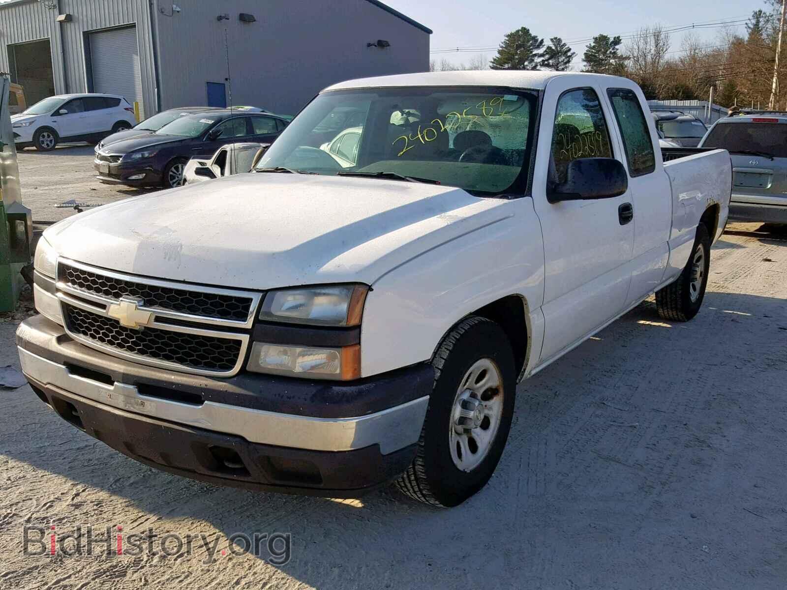 2006 CHEVROLET SILVERADO - VIN: 1GCEC19X46Z292940 - Фото 2