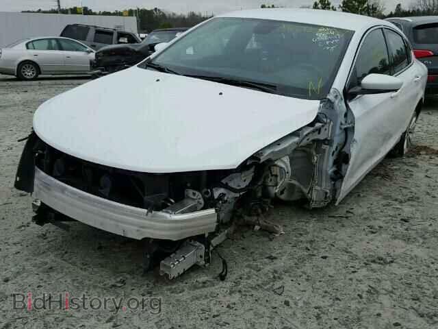 2015 CHRYSLER 200 - VIN: 1C3CCCAB9FN747800 - Photo 2