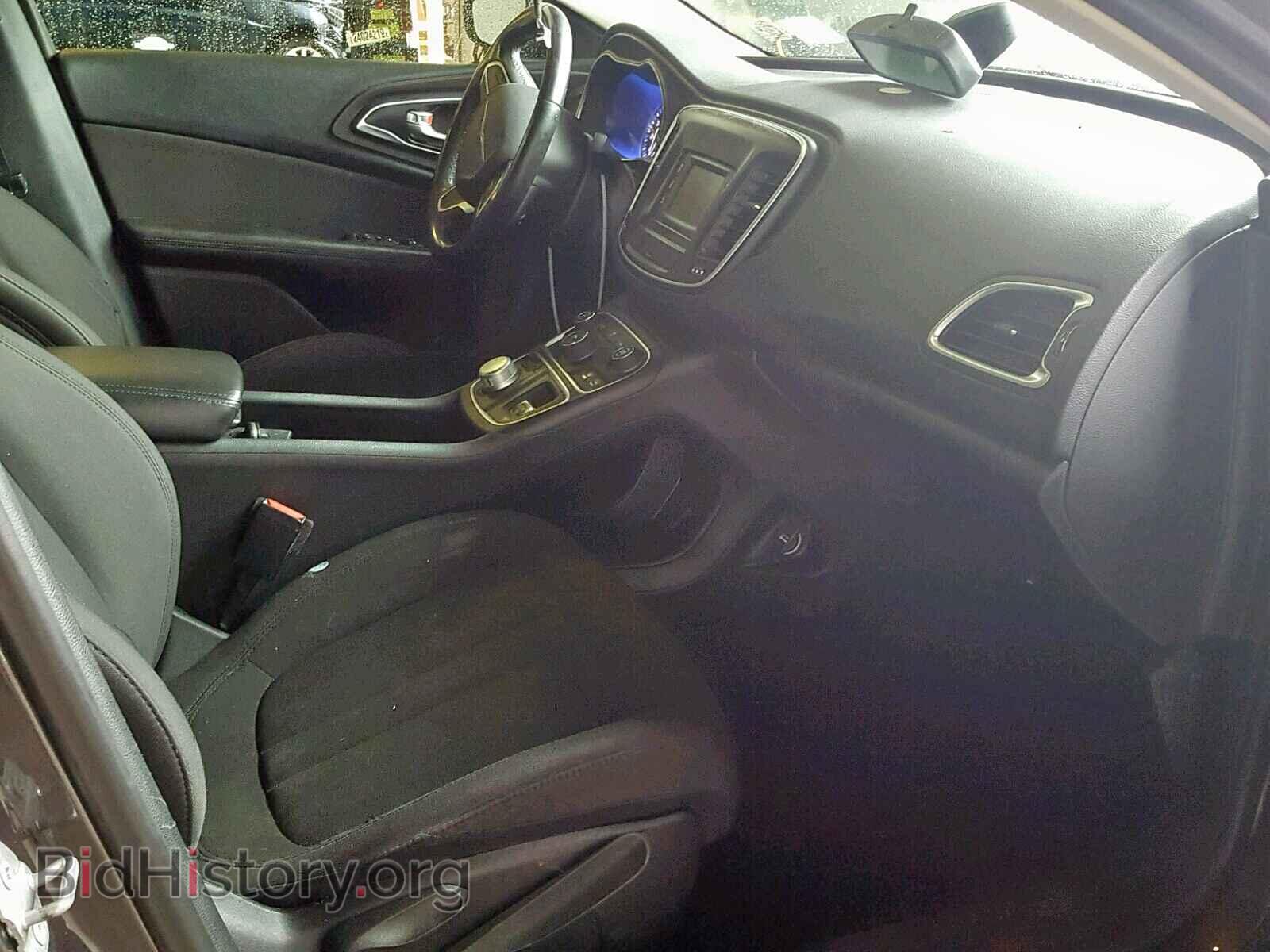 2016 CHRYSLER 200 - VIN: 1C3CCCAB0GN136572 - Photo 5