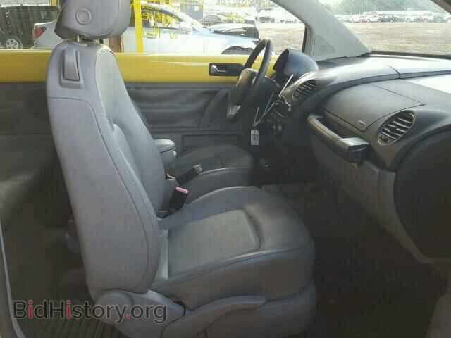 2006 VOLKSWAGEN BEETLE - VIN: 3VWPW31C96M423749 - Фото 5