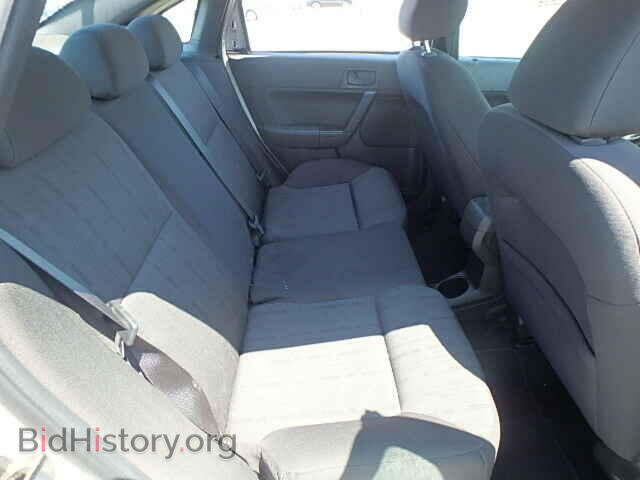 2010 FORD FOCUS - VIN: 1FAHP3FN4AW282067 - Photo 6